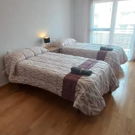 Lejlighed Con 2 Dormitorios, Garaje Y Terraza Junto A Valladolid